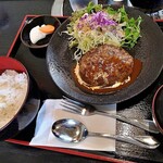 Shokujidokoro Aduma - ハンバーグ定食