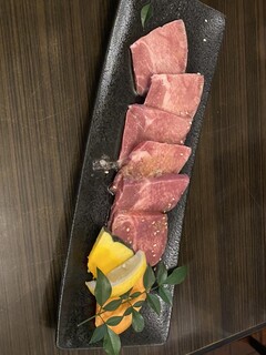 Yakiniku No Shinise Hamachuu - 