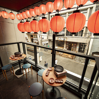 プライベートな空間のテラス席もあり◎