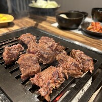 黒毛和牛ヘレ肉専門店 炭火焼肉 りきちゃん 北浜店 - 