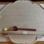 湖香六根 - お盆とお箸