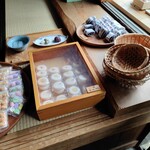萬御菓子誂處 樫舎 - 萬御菓子誂處 樫舎 （かしや）