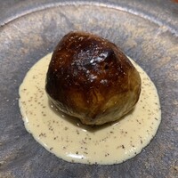 馳走西健一 - パイ包み焼き
                    太刀魚と玉ねぎと大葉。
                    ブールブランソースで。