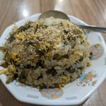 Tachibanaya - ミニ高菜チャーハン
                        食べきれず翌日の朝飯に