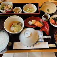 名古屋 なだ万 名古屋東急ホテル店 - お粥朝定食