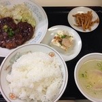 ファンファン（芳芳） - 日替わりAランチ(500円) コーヒー付き