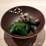 焼鳥三田 - お通し　お新香