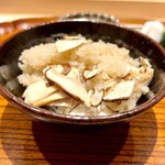 おにく 花柳 - ◎松茸ご飯は最高！