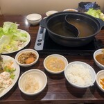 しゃぶ葉 - 野菜やサラダ、カレーやデザートなど