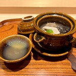 おにく 花柳 - ◆松茸（山梨）と黒鮑（島根）の和牛テールの小鍋