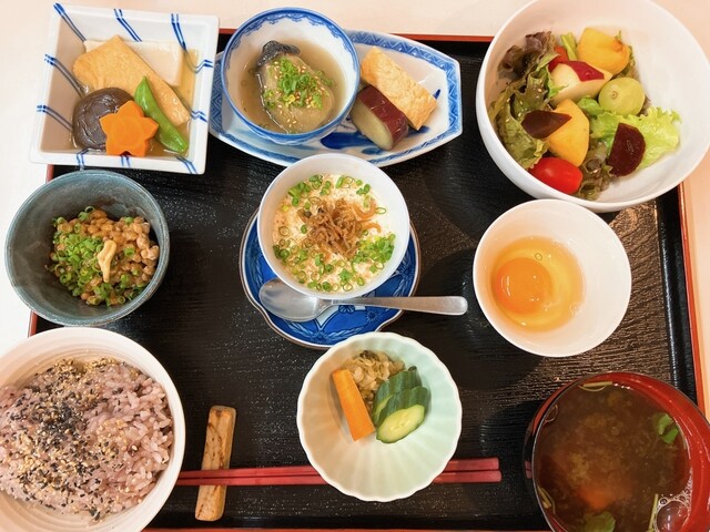 佐藤家の食卓 - 西荻窪/食堂 | 食べログ