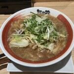 越後秘蔵麺 無尽蔵 - 