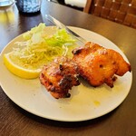 Govinda Curry Bar - チキンティッカ　2Pが丁度いい