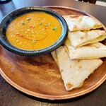 Govinda Curry Bar - ダルカレー　辛くしてもらった