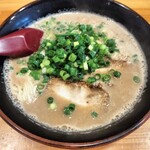 ラーメン加藤 - 豚骨ラーメン