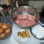恵比須軒 - 料理写真:黒豚、玉葱、生姜のシンプルな味付け