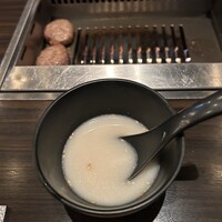 焼肉うしごろ 銀座並木通り店 - コムタンスープ