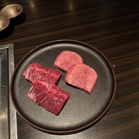 焼肉うしごろ 銀座並木通り店 - ハラミと厚切り牛タン