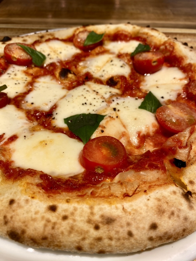 写真 : クラフトチーズ&ピザ ロマーノ 三井アウトレットパーク 横浜