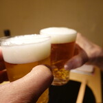 富小路 やま岸 - 最初はビールでかんぱ~い♪