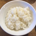 中華そば 白壁 あおい  - 平日ランチサービスの白ご飯