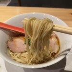 麺道麒麟児 - 麺リフトアップ