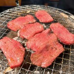 Yakiniku Horumon Chihara - 