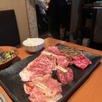 焼肉石屋 - 