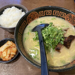 にんにくラーメン 幸ちゃん - 