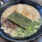 石田一龍 - 濃厚ラーメン800円