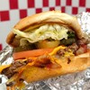 FIVE GUYS - 料理写真:Little Cheeseburger