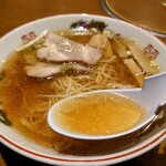 成龍萬寿山 - スープから美味いわ