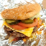 FIVE GUYS - Little Cheeseburger