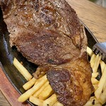 プレイヤーズ - この量で２０００円代なんて信じがたいステーキ