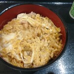 九州 鳥若丸 - こだわり玉子の特選親子丼