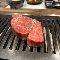 黒毛和牛ヘレ肉専門店 炭火焼肉 りきちゃん 北浜店 - 
