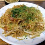 やきとり屯 - 焼きそば￥350