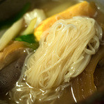 古材の森 - そうめんちりは具沢山で温かい糸島の郷土料理です。