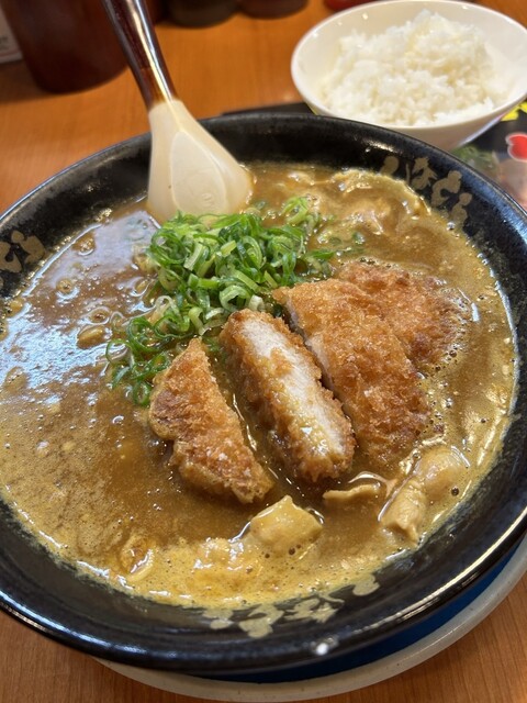 総本家 支那虎 半田店 （しな虎 そうほんけ しなとら） - 青山