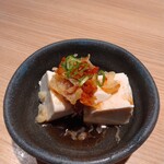 Sushi Sake Sakana Sugitama - 赤いのにタヌキ冷奴