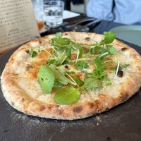 800°DEGREES ARTISAN PIZZERIA - 