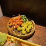 くいもの家　泉 - 川エビと銀杏の素揚げ（季節料理）