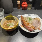 麺屋武蔵 巌虎 - 