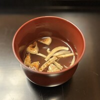 よし町 - ②天然ばか松茸　霞ヶ浦矢口果樹園の摘果ぶどう