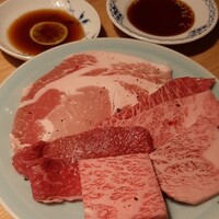 TANAKA YAKINIKU RESTAURANTE - 
