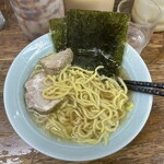 家系ラーメン まこと家 - 