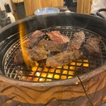 近江牛カルビとタンとハラミ 焼肉すだく - 