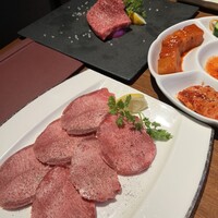 高麗房 - 上タン塩