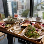 ドンシー 亜細亜香辛料理店 - 最終日は友と