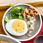 ドンシー 亜細亜香辛料理店 - 別添え